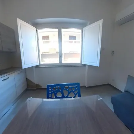 Charming Santantioco With 2-way Air Con Gæstehus