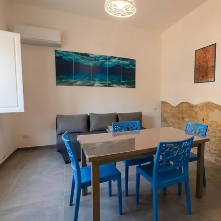 Penzion Private Blue At Palma De Sols No Shared Living Spaces 3*