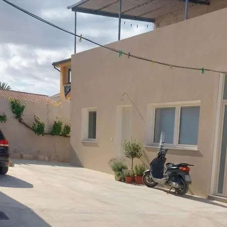 Private Blue At Palma De Sols No Shared Living Spaces SantʼAntìoco