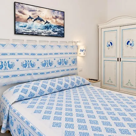 Private Blue At Palma De Sols No Shared Living Spaces Affittacamere